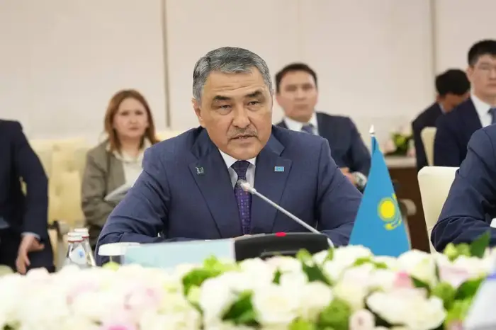 Казахстан и Парламентская Ассамблея ОБСЕ обсудили сотрудничество в трансграничном водном управлении на Региональном экологическом саммите Астане