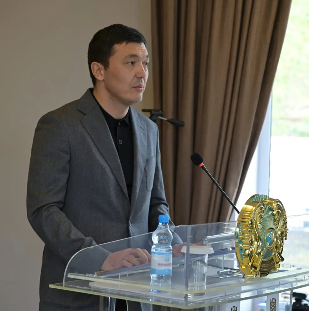 В Баянауле аким области Асаин Байханов провел выездное совещание по подготовке к летнему туристическому сезону (10)