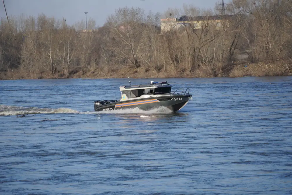 Продолжаются профилактические рейды на реке Ертіс (6)