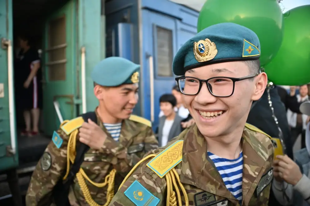 Сердечное предложение на вокзале Астаны Астане