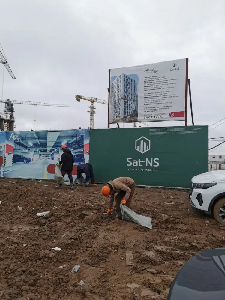 Sat NS Engages in Community Clean-Up Initiative in Astana with 893 Participants Астане