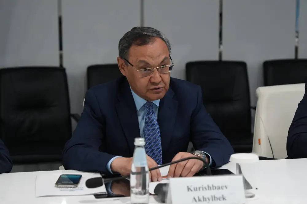 Министерство водных ресурсов и ирригации и Национальная академия наук обсудили внедрение цифровой системы управления водными ресурсами Казахстана (5)