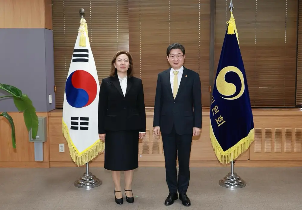 Руководство Агентства провело встречи с руководителями финансовых регуляторов Республики Корея и BNK Financial Group (2)