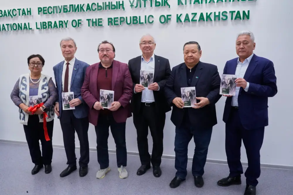 В Алматы состоялся вечер памяти к 90-летию Кабдеша Жумадилова (2)