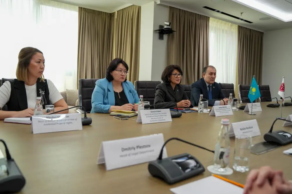 Комитет по правам интеллектуальной собственности и LG Electronics усиливают сотрудничество в борьбе с контрафактом (4)