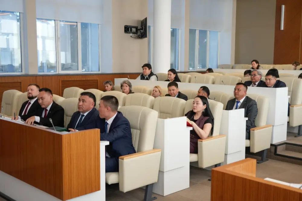 В акимате Восточно-Казахстанской области проведено семинар-совещание по вопросам применения норм АППК РК (2)