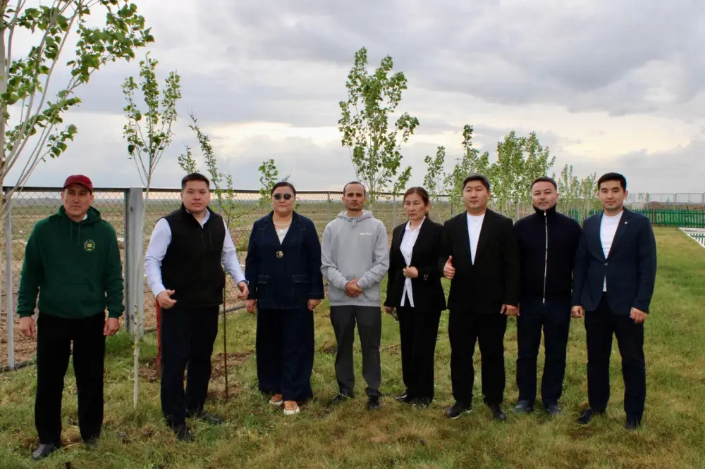 Деревья высажены в реабилитационном центре "Самғау" в рамках акции "Таза Қазақстан" Астане
