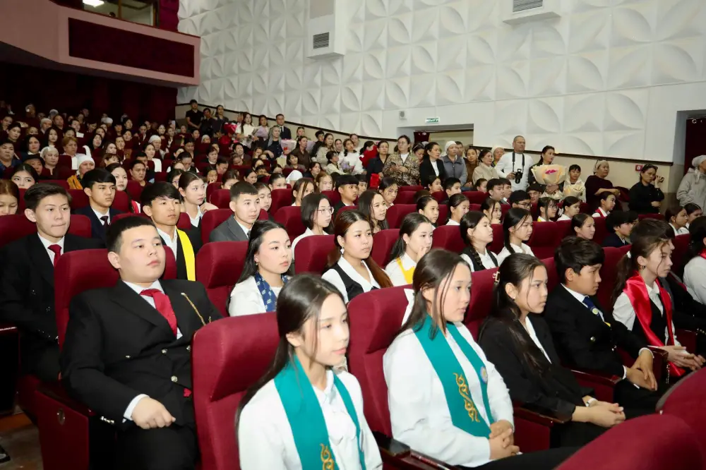 В Мангистау наградили победителей олимпиады «DARYN JOLY» (4)