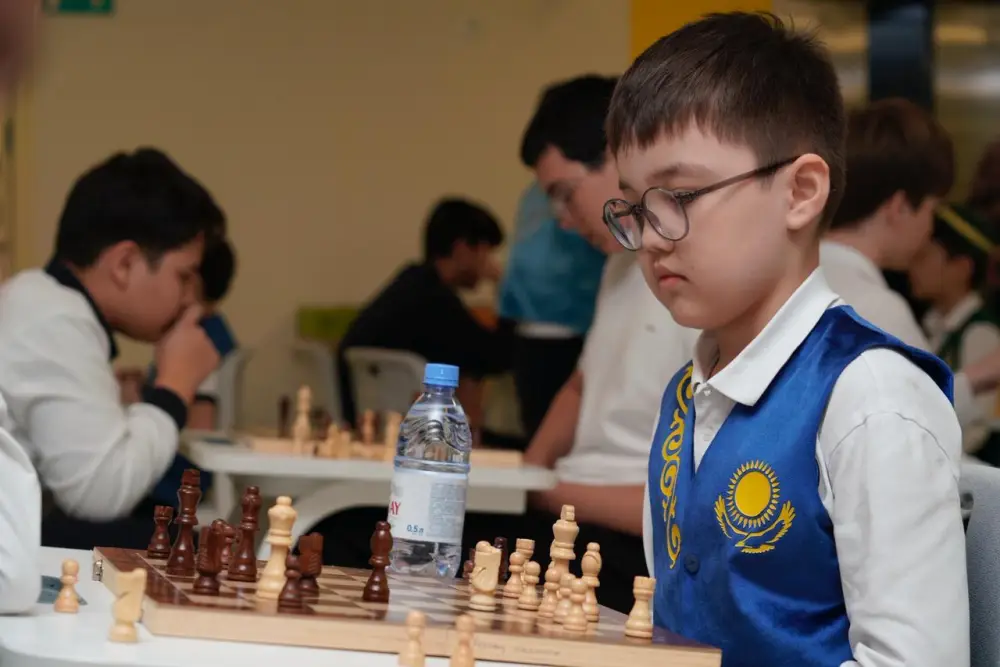 Национальная школьная лига: в Астане проходит республиканский турнир (3)