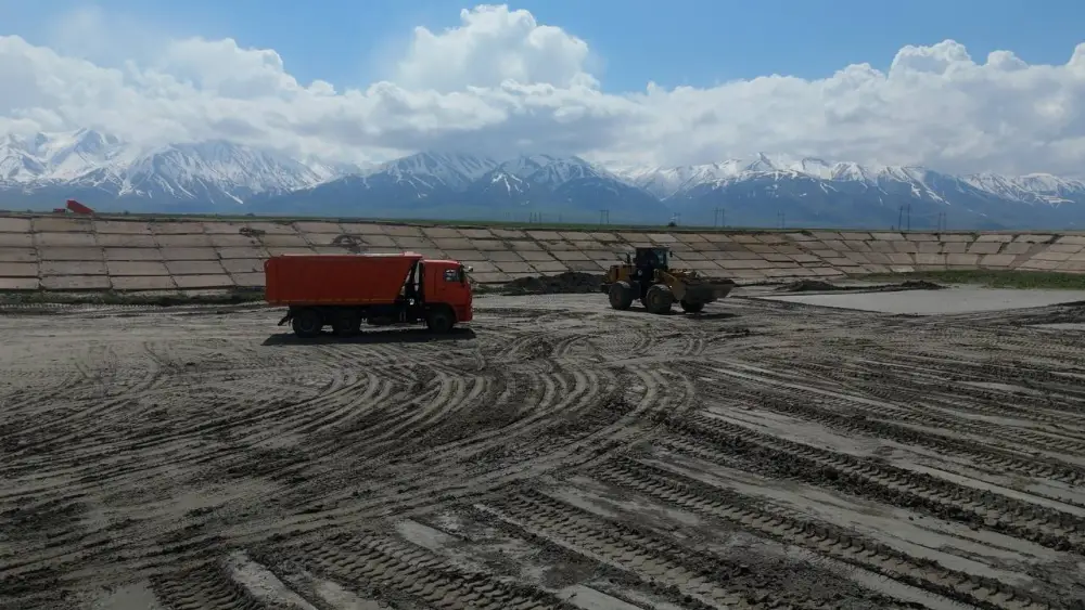 Впервые за 20 лет в Жамбылской области очищен объект, обеспечивающий водой 75 крестьянских хозяйств (4)