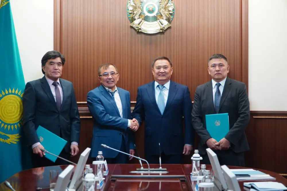 Заключен меморандум между акиматом Акмолинской области и холдингом «Aitas» о строительстве птицеплемрепродуктора (5)