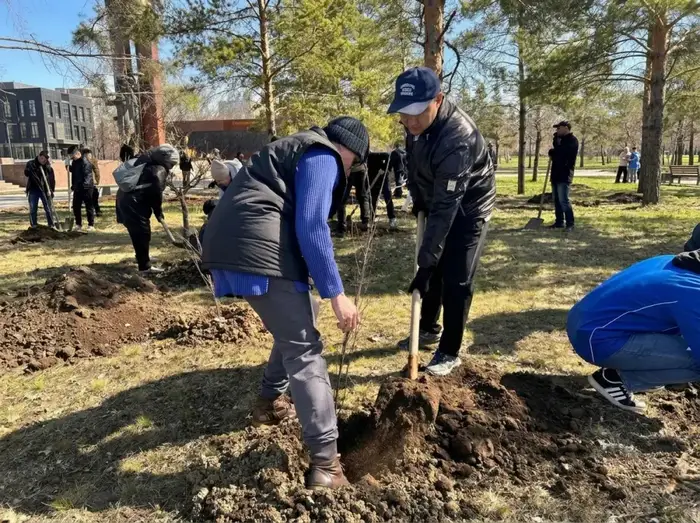В Лисаковске прошли мероприятия по озеленению в рамках программы «Таза Қазақстан» Астане