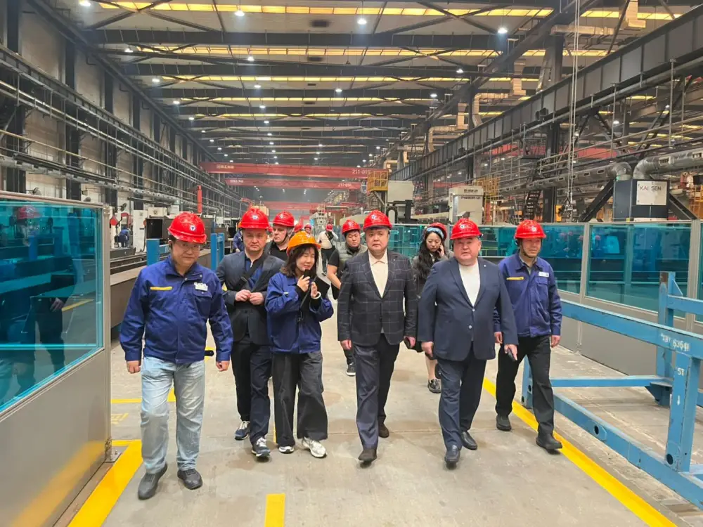 Делегация МЧС Казахстана посетила предприятие в Китае (10)