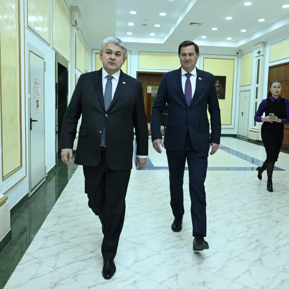 Казахстан и Беларусь обсудили пути углубления сотрудничества в различных сферах Астане