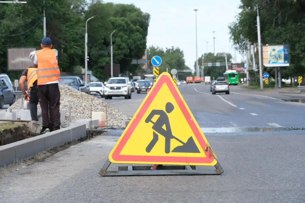 Бостандыкский район: обновление улиц и дорог Астане