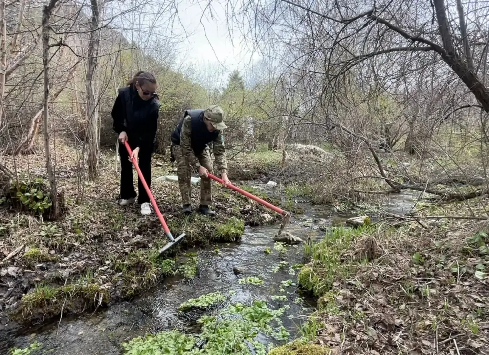 Чистота источников: Сайрамсу в руках волонтеров! Астане