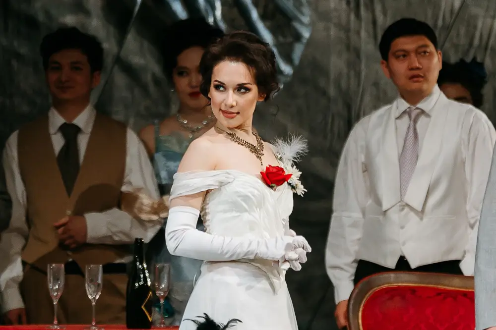 Показ оперы Травиата в Астана Опера с Марией Мудряк и Жоэлем Прието Астане