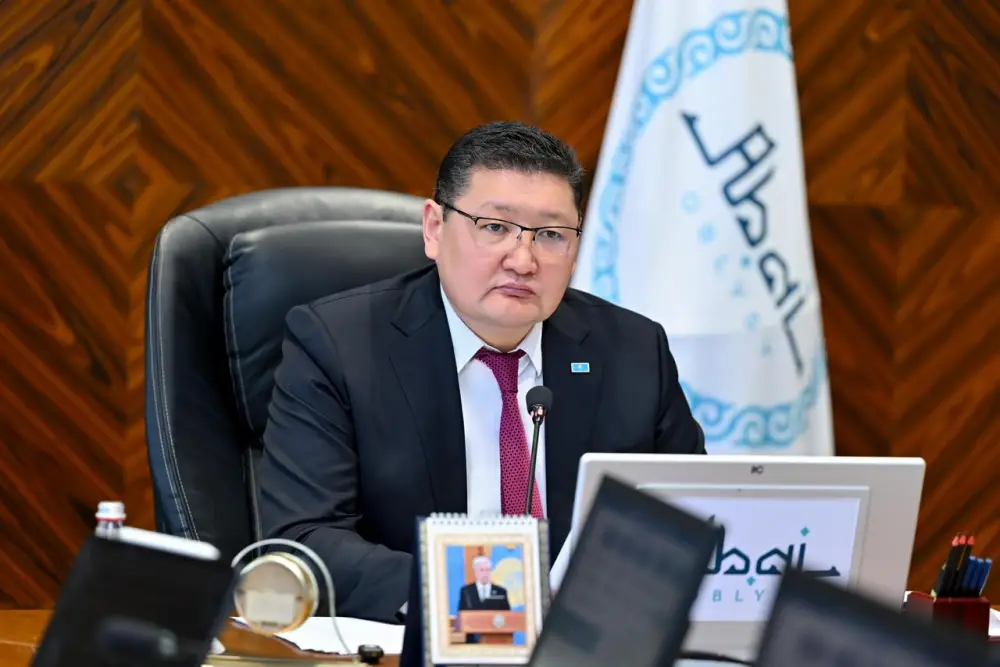 В области Абай рассмотрен ход реализации программы «Таза Қазақстан» (3)