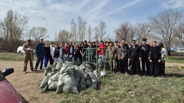 «Чистые водоёмы»: берег Самаркандского водохранилища освободили от мусорного бремени в 40 мешках Астане