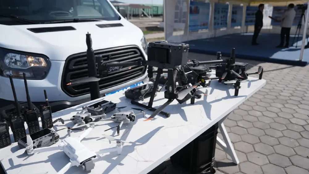 Аида Балаева ознакомилась с ходом подготовки побережья Алаколя к летнему туристическому сезону (7)