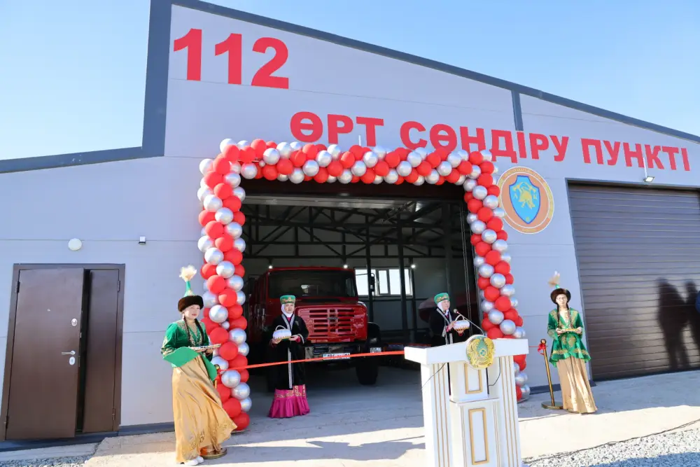 Министр по ЧС дал старт работе 168-го поста «Ауыл құтқарушылары» в селе Карасор (3)