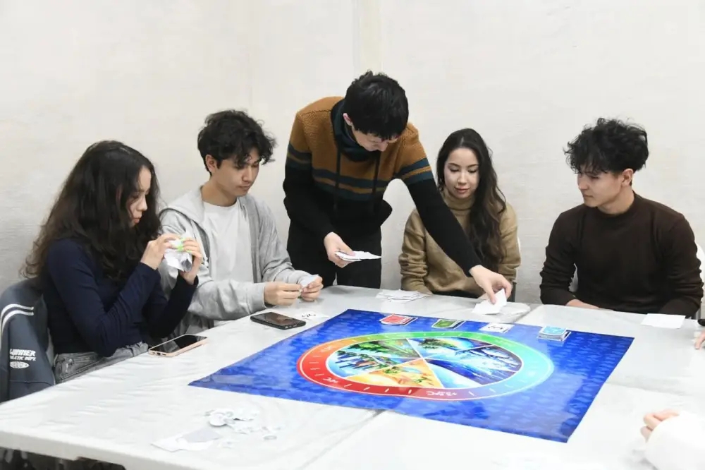 В Астане прошел экологический квиз для молодежи, подчеркивающий важность борьбы с изменением климата Астане