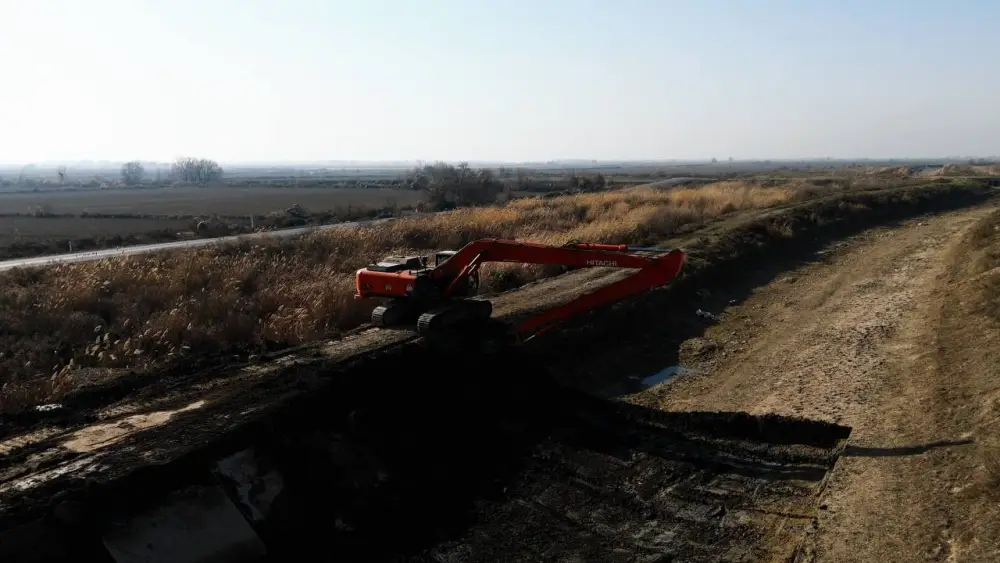 Более 526 км ирригационных каналов очищены в рамках подготовки к поливному периоду (2)