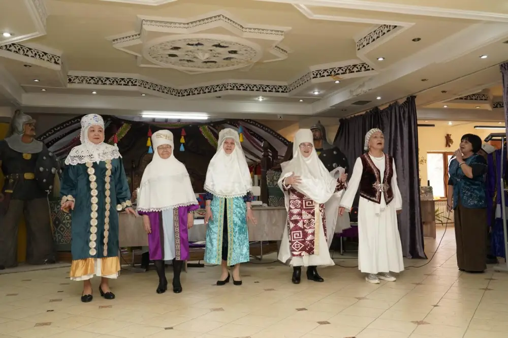 Новые возможности для пенсионеров: сотни пожилых людей в Астане посещают бесплатные кружки (3)