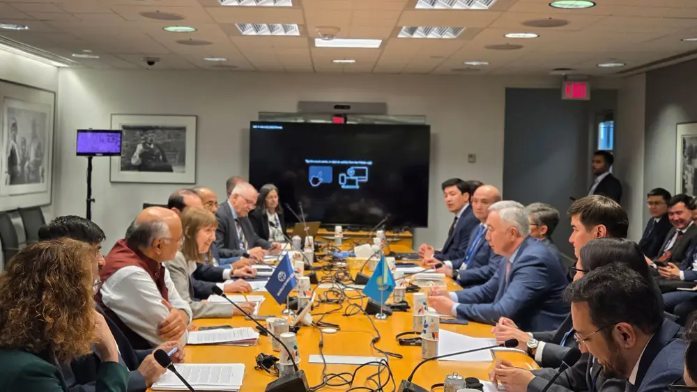 Серик Жумангарин обсудил со Всемирным банком приоритеты сотрудничества и новые инвестиционные проекты (2)