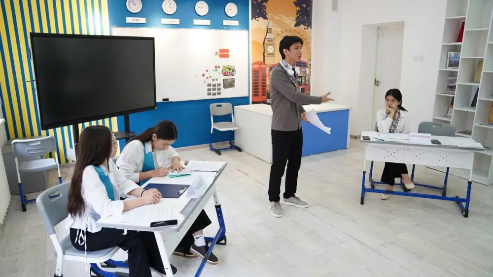 Учащиеся 55 школ Кызылординской области приняли участие в дебатном турнире на тему водосбережения (5)