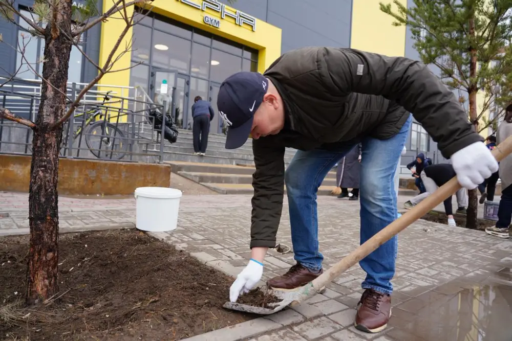К экоакции «Таза Қазақстан» присоединились столичные тренеры (3)
