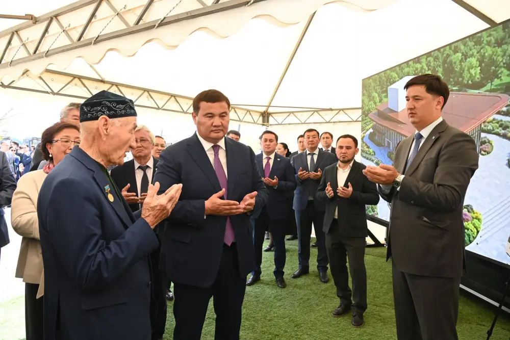 В Кызылорде началось строительство нового драм театра (3)