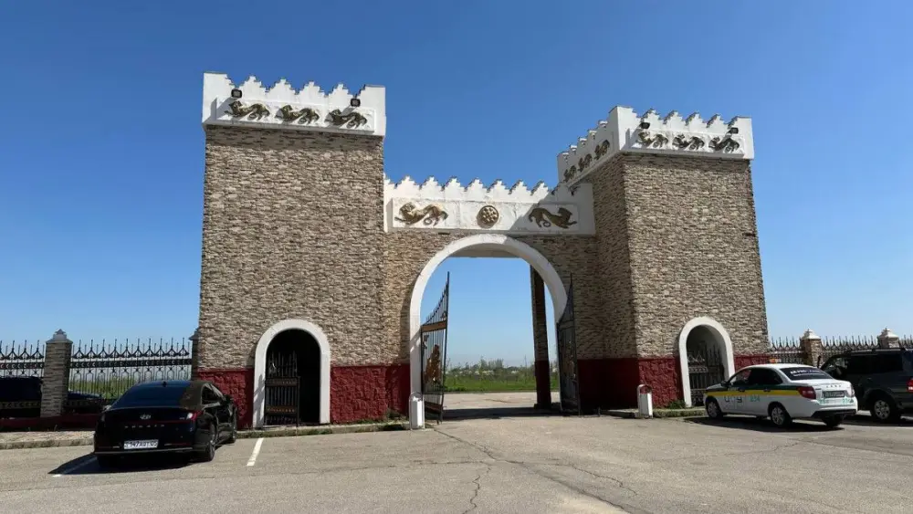 18 апреля: Хранители истории или просто памятники? Астане