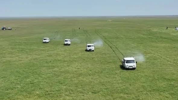 ТУРКЕСТАН: ИНВЕНТАРИЗАЦИЯ ТЕХНИКИ И РАБОЧЕЙ СИЛЫ В БОРЬБЕ С САРАНЧОЙ ПРОВОДИТСЯ ЕЖЕДНЕВНО (3)