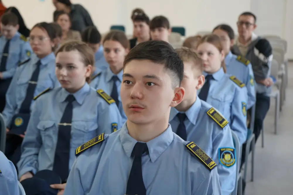 В день рождения Газиза Байтасова, в СКО открылся пятый класс ”Жас сақшы” (3)