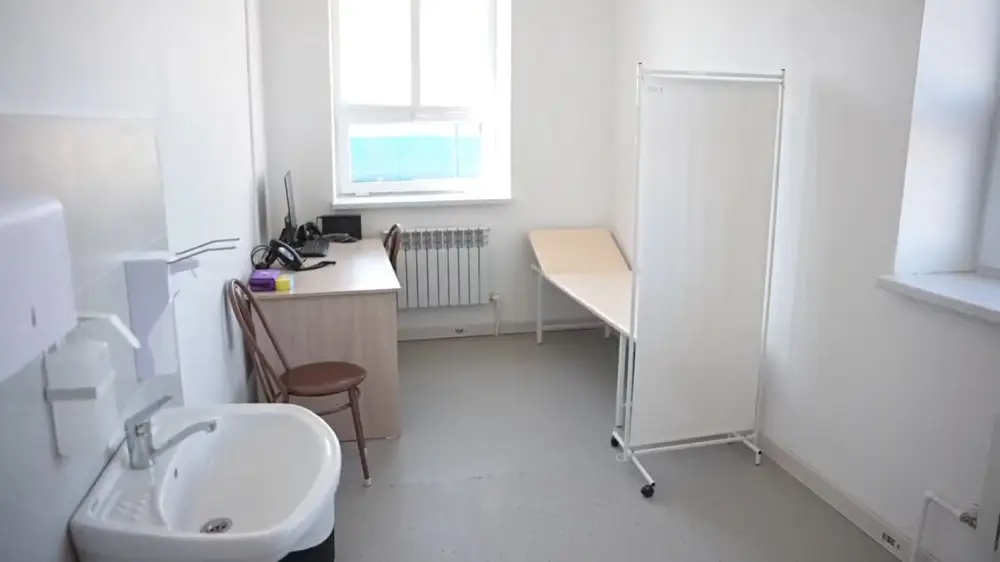 В Актюбинской области введен в эксплуатацию новый медпункт, построенный за счет возвращенных активов (3)