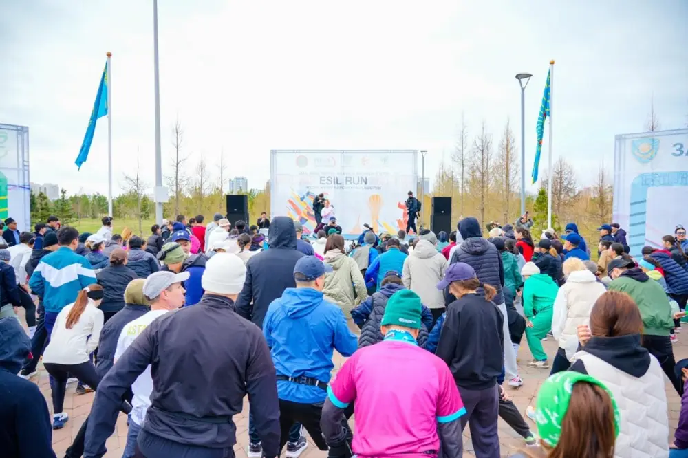 Стартовал летний беговой сезон «Esil RUN» в Астане с участием 1500 бегунов Астане