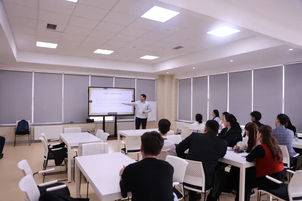 В АЛМАТЫ ПРОШЁЛ РЕСПУБЛИКАНСКИЙ ФОРУМ «НОВАЯ КОНСТИТУЦИЯ – МОЛОДЁЖЬ» (7)