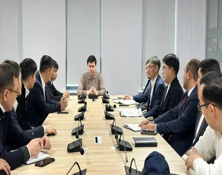 Түркістан облысындағы көлік инфрақұрылым және ірі сауда объектілеріндегі терроризмге қарсы іс-қимыл шарларына қатысты жиналыс туралы (3)