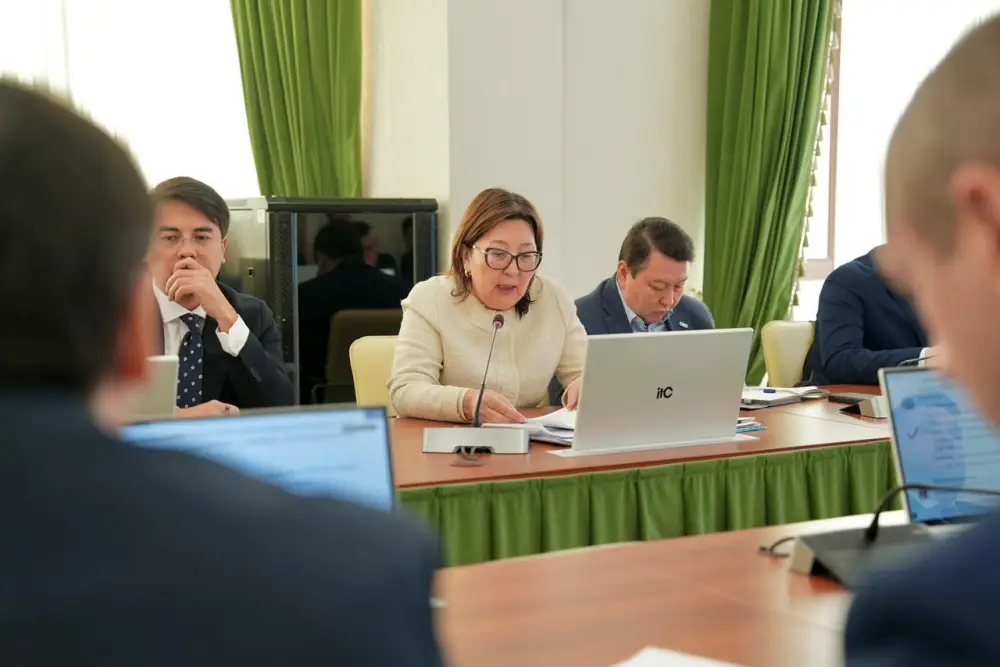 Минтруд: молодежь на старте взрослой жизни! Астане