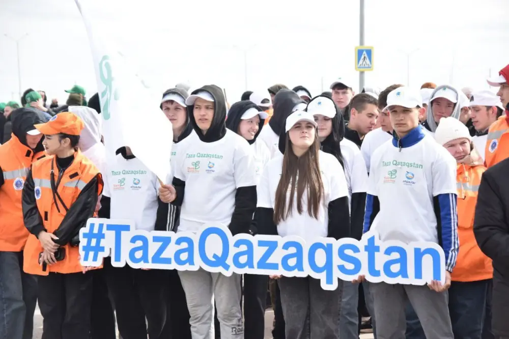 Тысяча горожан поддержала акцию «Таза Қазақстан» на масштабном экоплоггинге в Косшы (5)