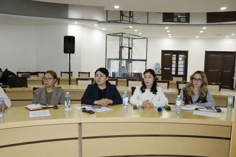 Сотрудники КМФК и НЦЭЛС прошли обучение по оценке аналитических методов (3)