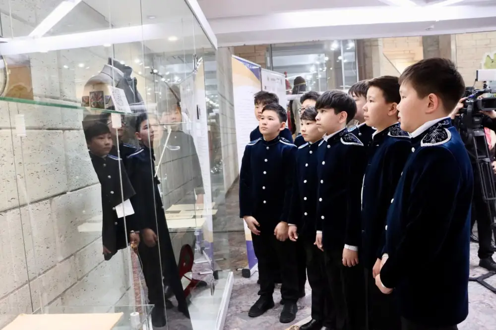 В Национальном центральном музее открылась выставка «Ахмет Жұбанов: Дәуір үні» (7)