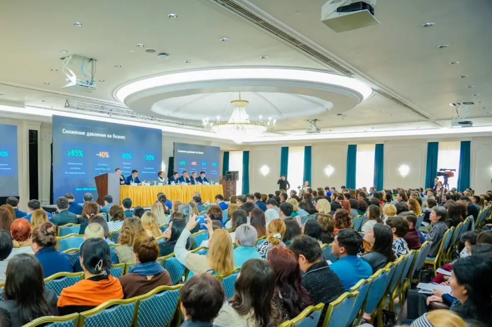 В Астане обсудили, как изменилось налоговое администрирование для бизнеса и граждан (8)