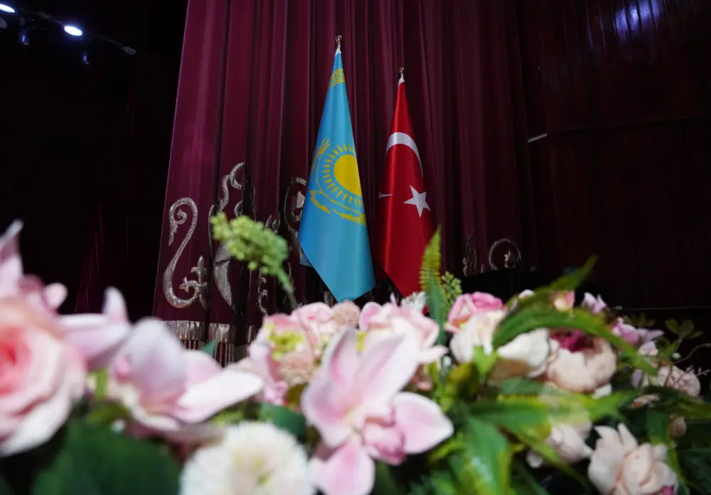 В ТУРКЕСТАНЕ ПРОХОДИТ МЕЖДУНАРОДНЫЙ КУЛЬТУРНО-НАУЧНЫЙ СИМПОЗИУМ «РЕМЕСЛЕННИКИ ПО СТОПАМ ХОДЖА АХМЕДА ЯСАВИ» (4)