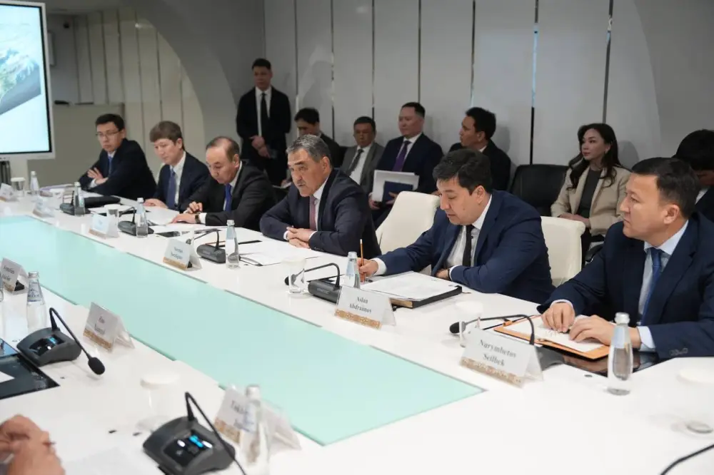Министерство водных ресурсов и ирригации и Национальная академия наук обсудили внедрение цифровой системы управления водными ресурсами Казахстана (3)