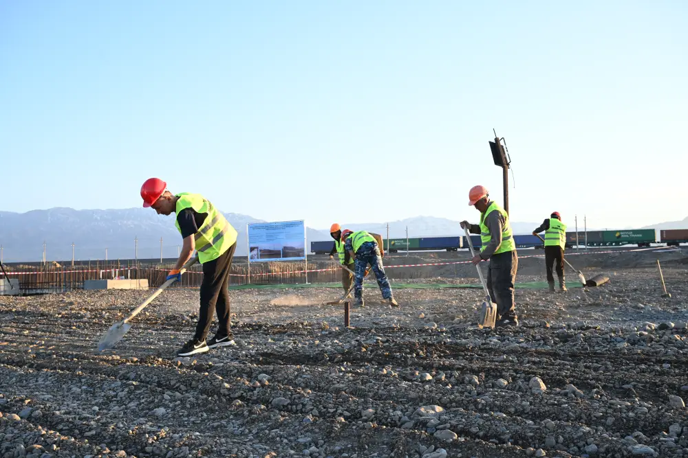 В Жетісу укрепляется берег озера Алаколь и строится канализационные очистные сооружения (7)