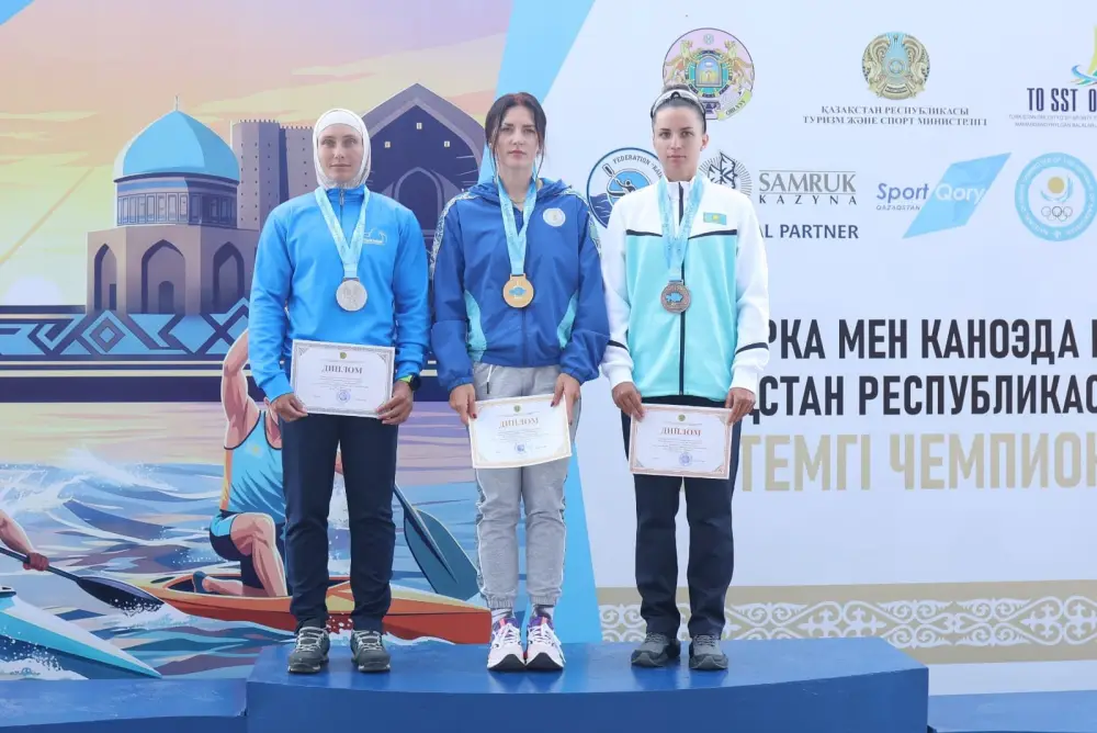 Мария Бровкова вновь демонстрирует выдающиеся результаты на чемпионате Казахстана по гребле в Туркестане Астане