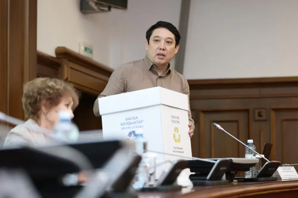 Министерство просвещения усиливает работу по формированию экологической культуры в рамках концепции «Таза Қазақстан» (2)