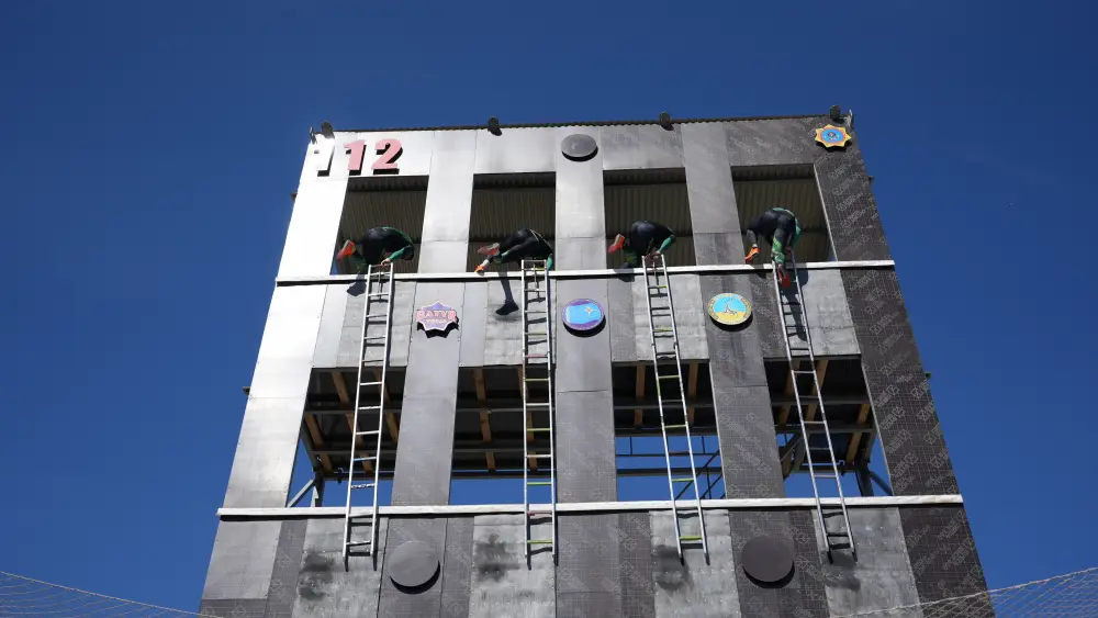 Чингис Аринов оценил новую тренировочную башню и развитие ведомственного спорта в Павлодаре (5)